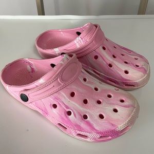 Knock-off Crocs